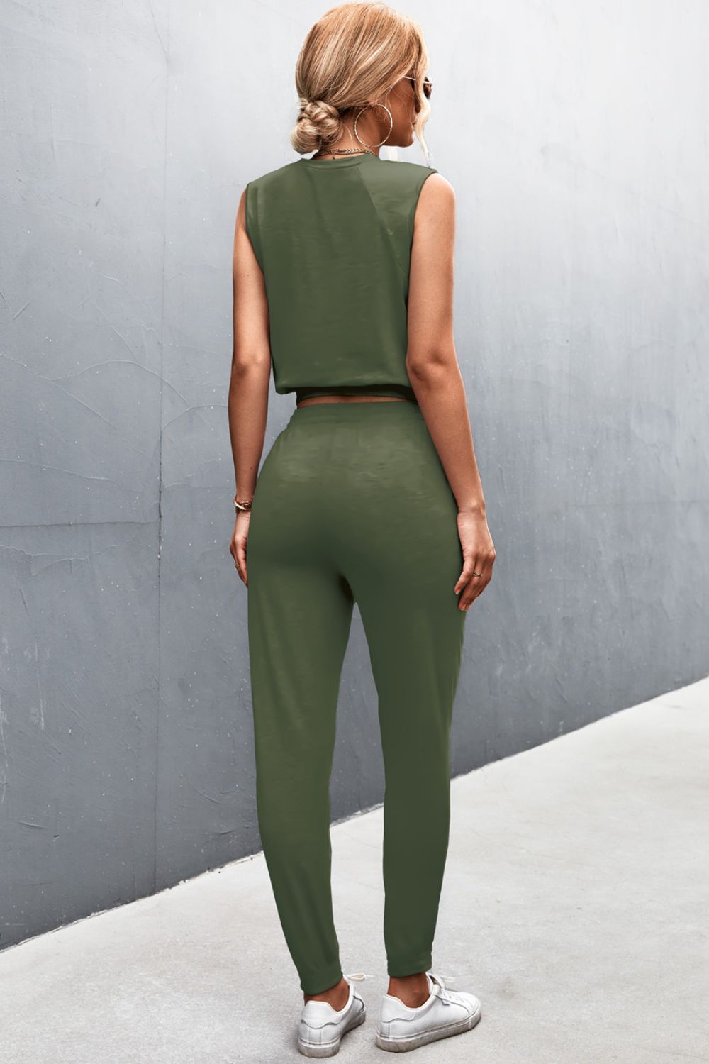 Not so basic top and jogger set