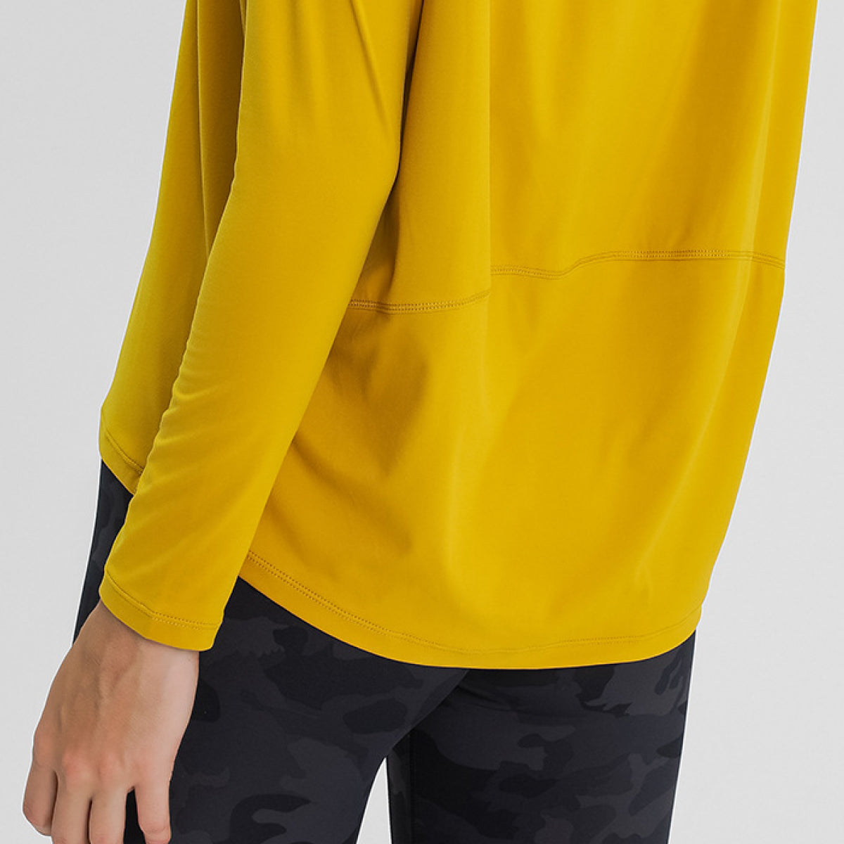 Perfect pullover active top